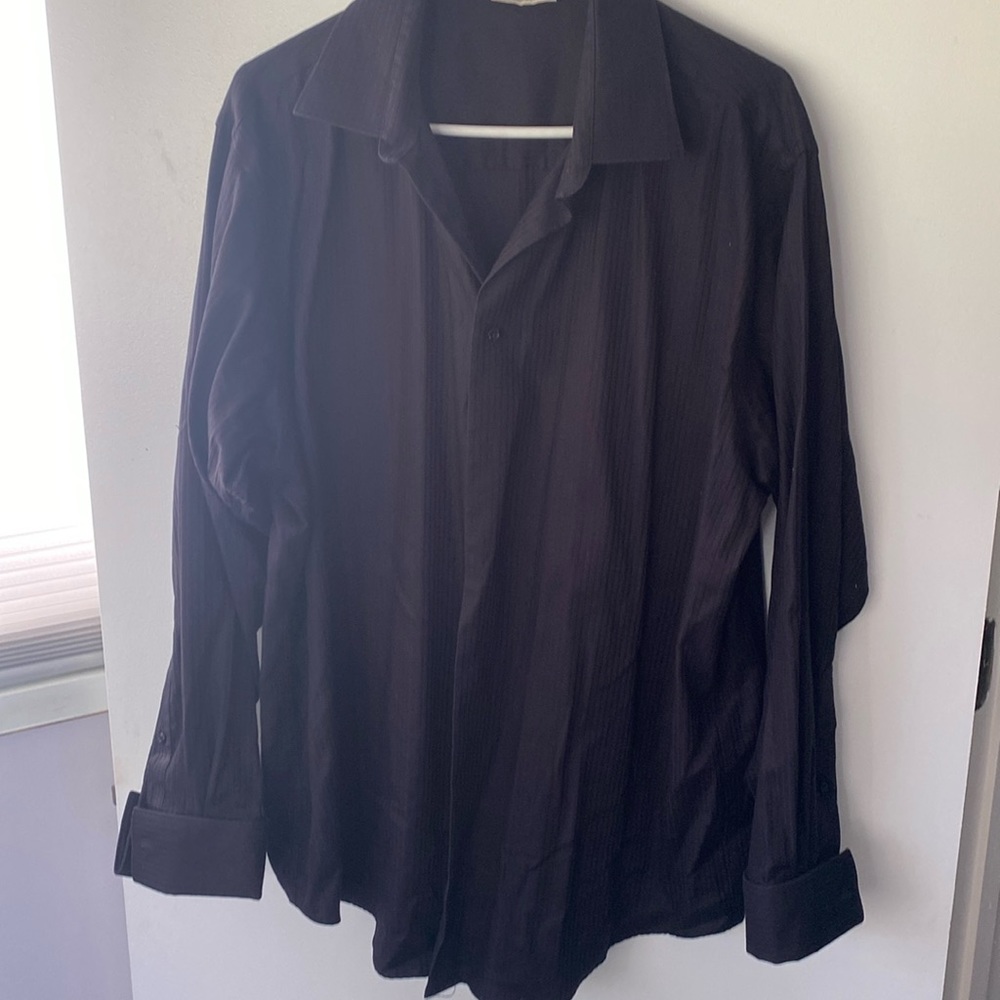 Kenneth Cole button Down Men’s